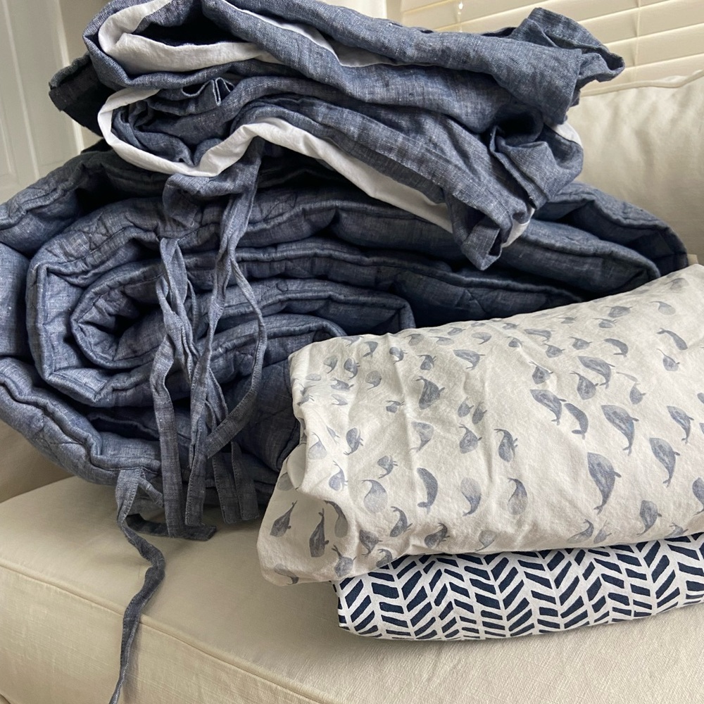 Pottery barn crib bedding